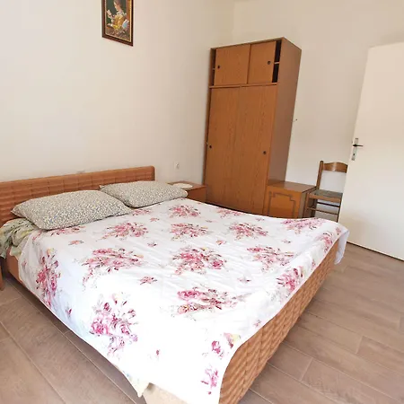 Apartament Danica 271